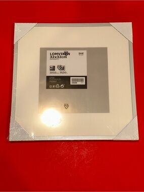 IKEA LOMVIKEN Silver Picture Frame 32X32 cm 12 ½X12 ½ " White Mat 203.358.51 NEW